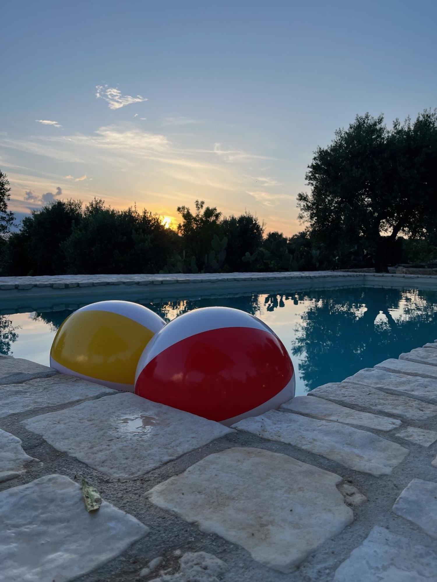 Casa Giuliveto - Charmantes Ferienhaus Mit Privatpool In Olivenhain Ostuni Exterior photo